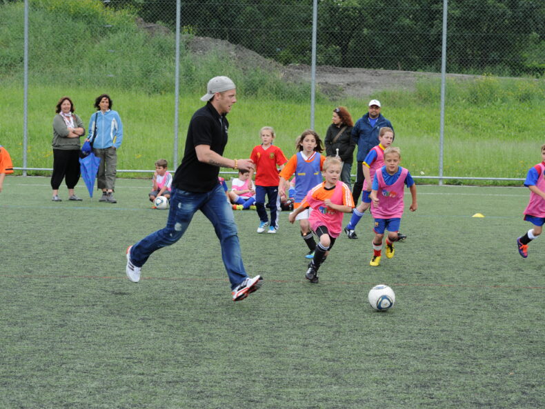 HCD ON TOUR 2012 beim FC Trübbach (Bild: Mario Viecelli)